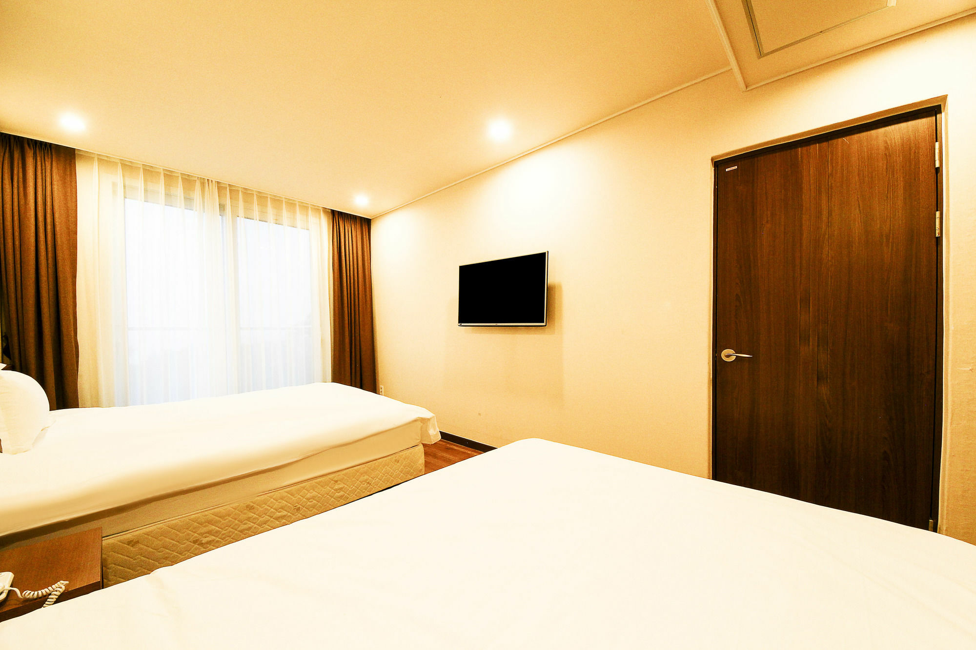 Jeju Jungmun Ocean Blue Hotel Сеогвипо Екстериор снимка