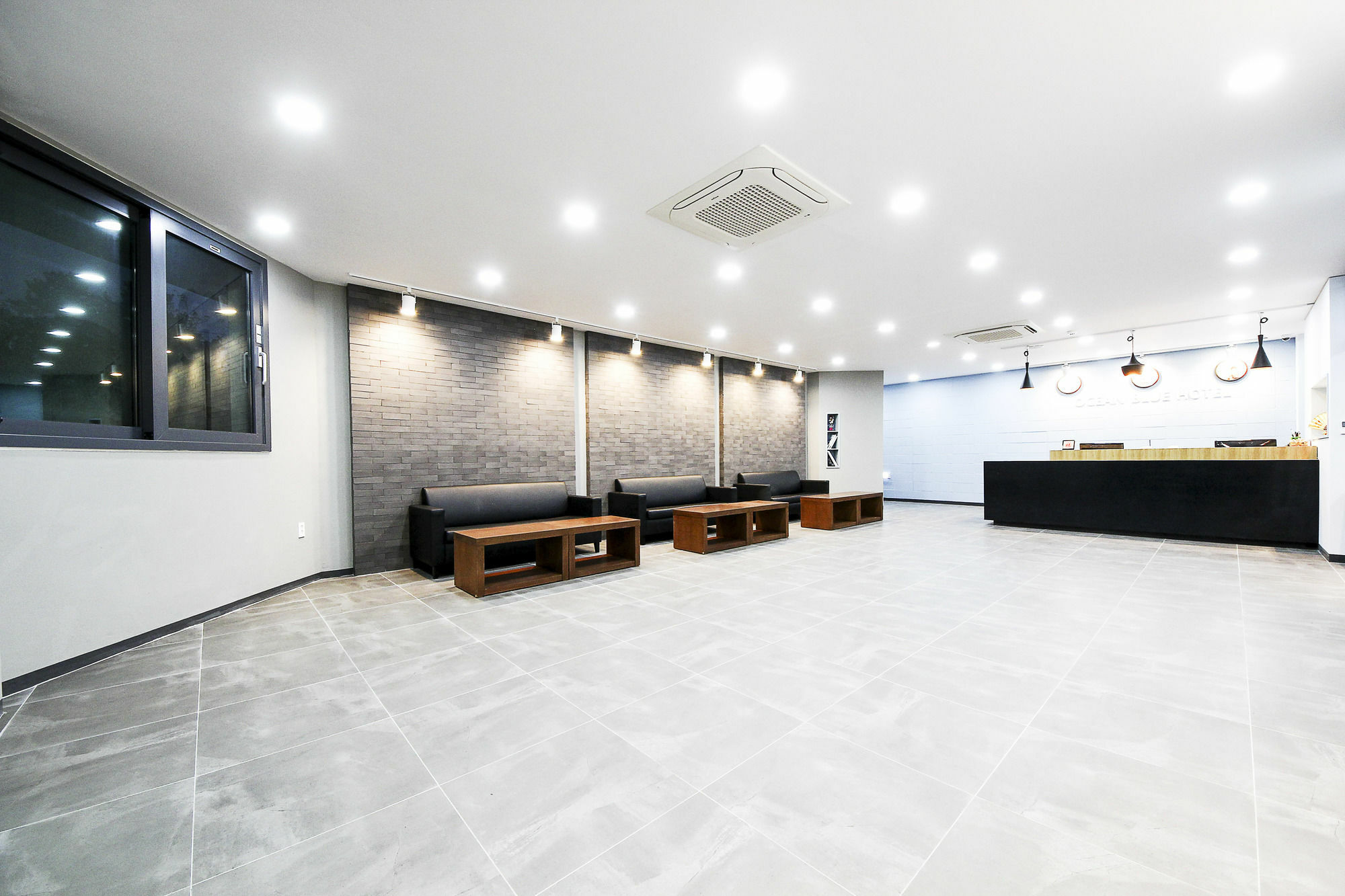 Jeju Jungmun Ocean Blue Hotel Сеогвипо Екстериор снимка
