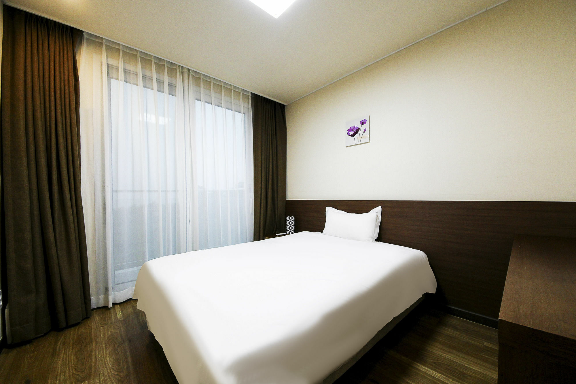 Jeju Jungmun Ocean Blue Hotel Сеогвипо Екстериор снимка